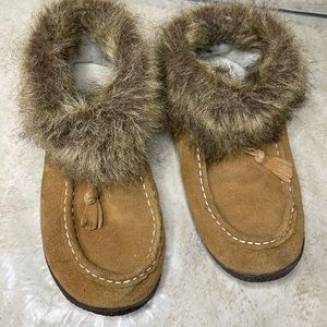 natural reflections leather bootie slippers size 8 brown faux fur